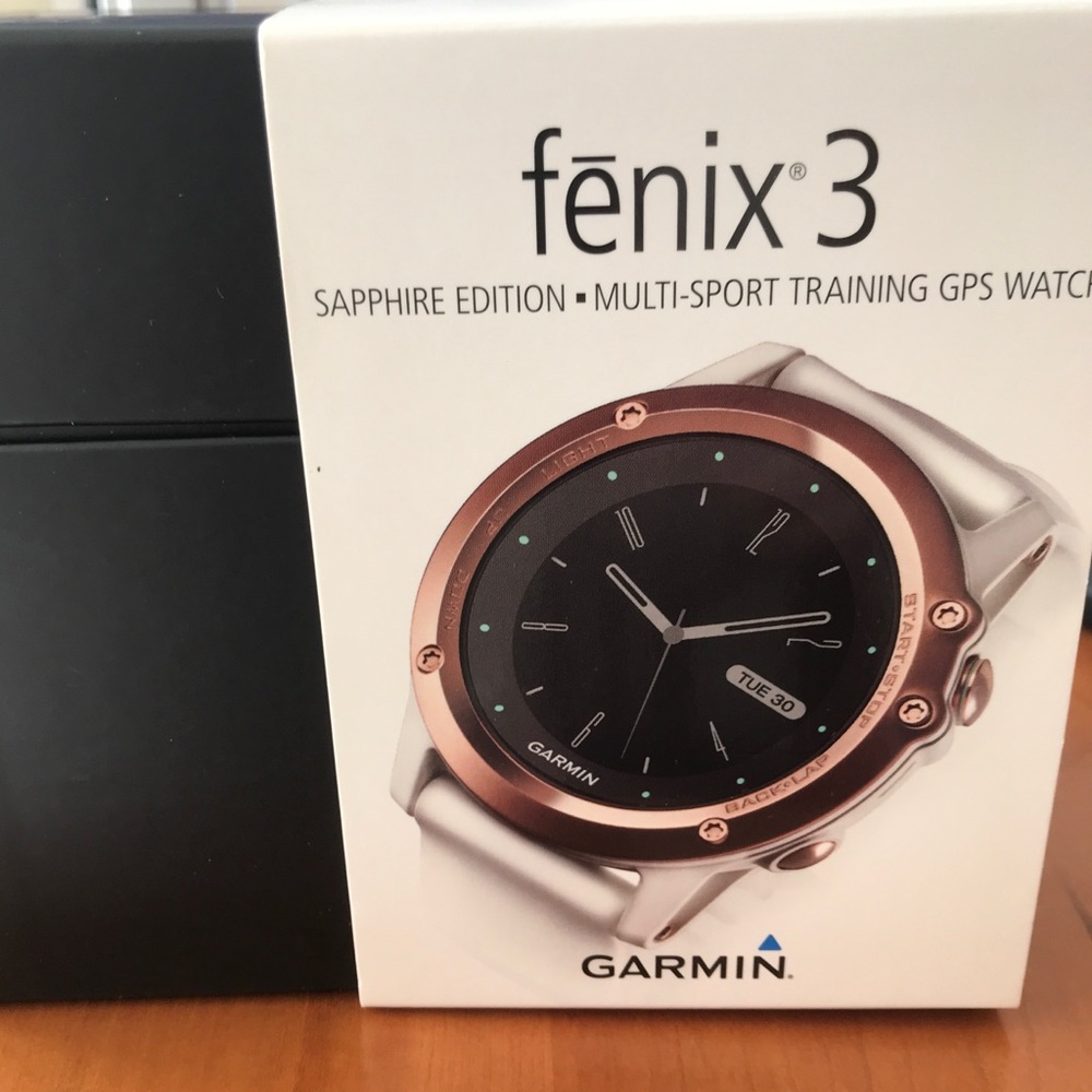 Garmin fenix 3 Sapphire (Rose Gold-tone with White Band) Smartwatch